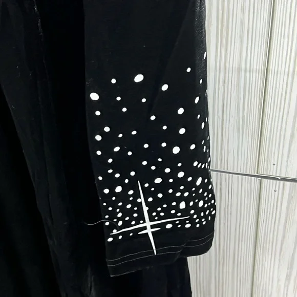 Made with Love Cold Shoulder Dress - Picture 5 of 9